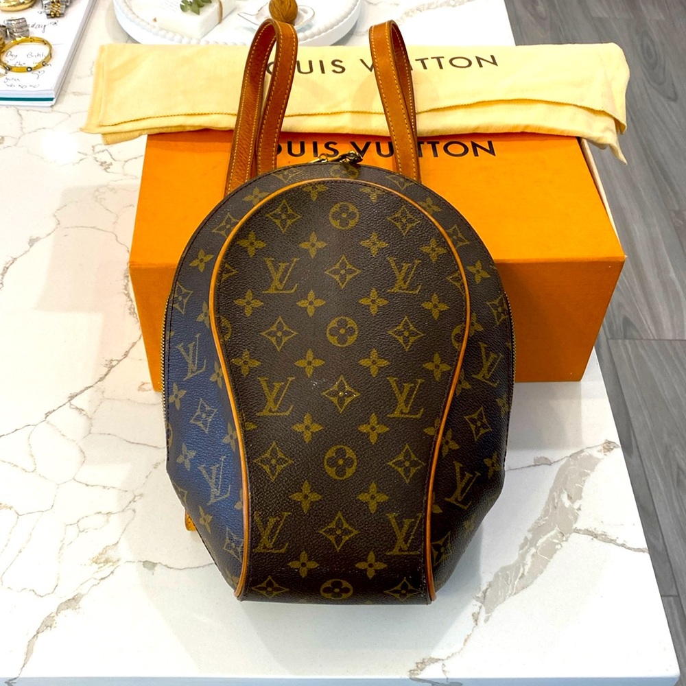 Louis Vuitton Monogram Canvas Ellipse Shoulder Bag